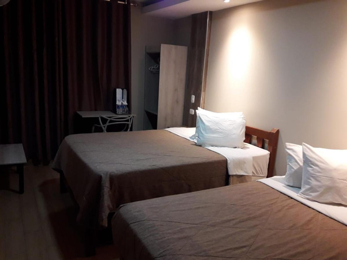 Mundo Hotel